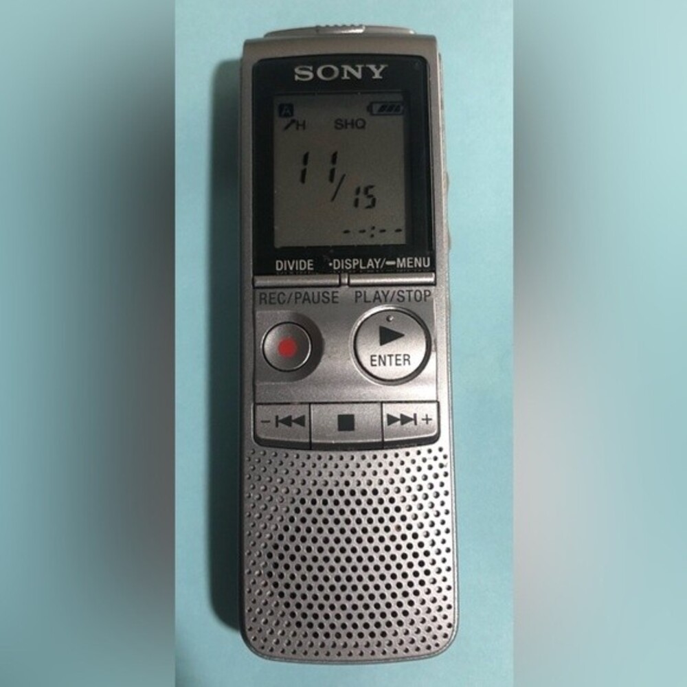 Sony IC Digital Voice Recorder  #ICD-BX700 Good pre-owned condition -Hear it🐵